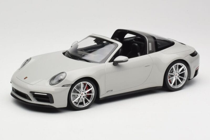 Porsche 911 992 Targa 4 GTS Pilkas Minichamps 1:18 155061064 Metalas