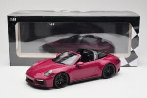 Porsche 911 992 Targa 4 GTS Rubystar Minichamps 1:18 155061066 Metalas - nuotrauka 6 iš 6