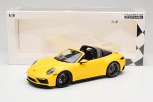 Porsche 911 992 Targa 4 GTS Geltonas Minichamps 1:18 153061064 Metalas - nuotrauka 6 iš 6