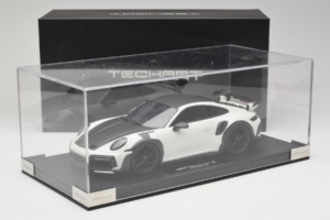 Porsche 911 992 TechArt GTstreet R Baltas Su Juodais Ratais TechArt 1:18 REMC013 Derva - nuotrauka 6 iš 6