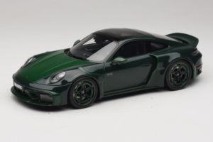Porsche 911 992 Turbo S Brabus 900 Rocket R Mean Green GT Spirit 1:18 GT959 Derva
