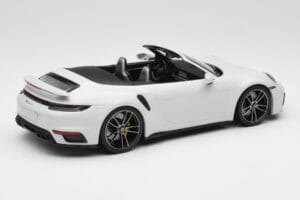 Porsche 911 992 Turbo S Kabrioletas White Metallic Minichamps 1:18 155069080 Metalas - nuotrauka 2 iš 6