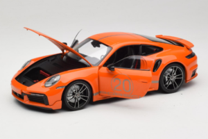 Porsche 911 992 Turbo S Coupe Sport Design Oranžinis Minichamps 1:18 113069074 Metalas - nuotrauka 2 iš 8