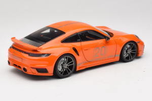 Porsche 911 992 Turbo S Coupe Sport Design Oranžinis Minichamps 1:18 113069074 Metalas - nuotrauka 3 iš 8