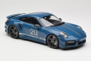 Porsche 911 992 Turbo S Sport Design Package Gentian Blue Metallic Minichamps 1:18 155069170 Metalas - nuotrauka 4 iš 6