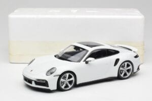 Porsche 911 992 Turbo S Baltas Concept Minichamps 1:18 WAP0211620CNP Metalas - nuotrauka 6 iš 6