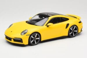 Porsche 911 992 Turbo S Geltonas Minichamps 1:18 155069071 Metalas