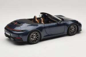 Porsche 911 992.2 Carrera Kabrioletas Yachting Blue Norev 1:18 187180 Metalas - nuotrauka 3 iš 8