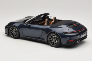 Porsche 911 992.2 Carrera Kabrioletas Yachting Blue Norev 1:18 187180 Metalas - nuotrauka 7 iš 8