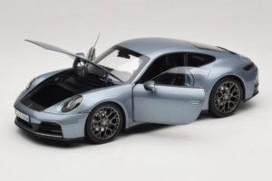 Porsche 911 992.2 Carrera Polar Silver Metallic Norev 1:18 187170 Metalas - nuotrauka 2 iš 8