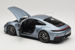 Porsche 911 992.2 Carrera Polar Silver Metallic Norev 1:18 187170 Metalas - nuotrauka 5 iš 8