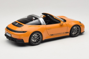 Porsche 911 992.2 Targa 4 GTS Bahama Yellow Norev 1:18 187190 Metalas - nuotrauka 4 iš 10