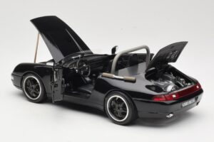 Porsche 911 993 Carrera Kabrioletas Juodas Bburago 1:18 3090-M1 Metalas - nuotrauka 5 iš 8