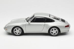 Porsche 911 993 Carrera Sidabrinis AUTOart 1:18 78131 Metalas - nuotrauka 4 iš 8