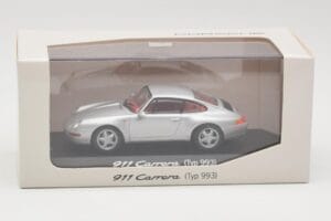 Porsche 911 993 Carrera Sidabrinis Minichamps 1:43 WAP02003597 Metalas - nuotrauka 4 iš 4