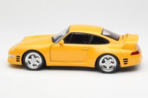 RUF CTR2 993 Sport Geltonas GT Spirit 1:18 GT141 Derva - nuotrauka 3 iš 6
