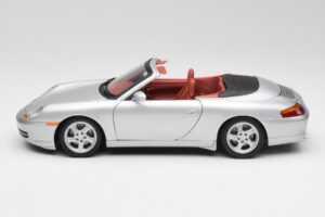Porsche 911 996 Kabrioletas Sidabras Gate 1:18 1052 Metalas - nuotrauka 4 iš 8