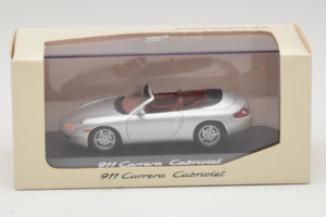 Porsche 911 996 Kabrioletas Sidabras Minichamps 1:43 WAP02004097 Metalas - nuotrauka 4 iš 4