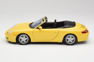 Porsche 911 996 Kabrioletas Speed Geltonas UT Models 1:18 27906 Metalas - nuotrauka 4 iš 8