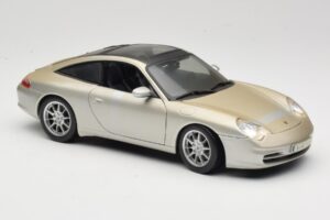 Porsche 911 996 Carrera 4S Sidabrinis Maisto 1:18 WAP02102212 Metalas - nuotrauka 6 iš 8