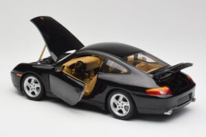 Porsche 911 996 Carrera Juodas Gate 1:18 1043 Metalas - nuotrauka 5 iš 8