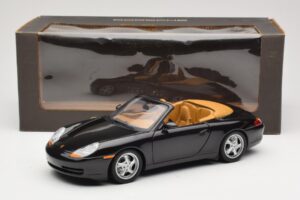 Porsche 911 996 Carrera Kabrioletas Juodas UT Models 1:18 WAP02100997 Metalas - nuotrauka 8 iš 8