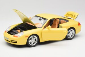 Porsche 911 996 Carrera Geltonas Bburago 1:18 30085-M1 Metalas - nuotrauka 2 iš 8
