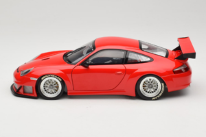 Porsche 911 996 GT3 RSR FIA GT 2004 Raudonas Minichamps 1:18 100046400 Metalas - nuotrauka 4 iš 8