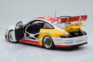 Porsche 911 996 GT3 RSR #68 M. Marsh FIA GT Zhuhai 2005 AUTOart 1:18 80582 Metalas - nuotrauka 5 iš 8