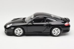 Porsche 911 996 Turbo Juodas Bburago 1:18 18-12030 Metalas - nuotrauka 4 iš 8