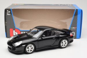Porsche 911 996 Turbo Juodas Bburago 1:18 18-12030 Metalas - nuotrauka 8 iš 8