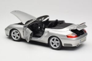 Porsche 911 996 Turbo Kabrioletas Sidabrinis Maisto 1:18 31660 Metalas - nuotrauka 5 iš 8