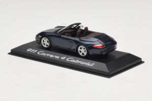 Porsche 911 997 Carrera 4 Kabrioletas Tamsiai Mėlynas Minichamps 1:43 WAP02015216-R1 Metalas - nuotrauka 3 iš 4