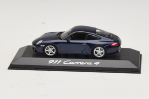 Porsche 911 997 Carrera 4 Dark Blue Metallic Minichamps 1:43 WAP02010016 Metalas