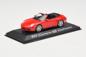 Porsche 911 997 Carrera 4S Kabrioletas Raudonas Minichamps 1:43 WAP02015316 Metalas - nuotrauka 2 iš 5
