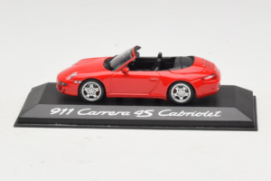 Porsche 911 997 Carrera 4S Kabrioletas Raudonas Minichamps 1:43 WAP02015316 Metalas