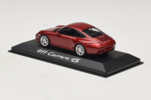 Porsche 911 997 Carrera 4S Raudonas Minichamps 1:43 WAP02001718 Metalas - nuotrauka 3 iš 4