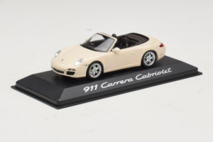 Porsche 911 997 Carrera Kabrioletas Baltas Minichamps 1:43 WAP02001118 Metalas - nuotrauka 2 iš 5