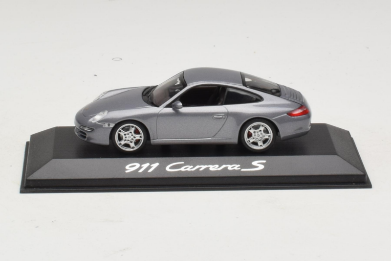 Porsche 911 997 Carrera S Grey Metallic Minichamps 1:43 Porsche 911 997 Carrera S Grey Metallic Minichamps 1:43 WAP02011615-P1 Metalas