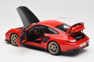 Porsche 911 997 GT2 RS Raudonas AUTOart 1:18 77964 Metalas - nuotrauka 5 iš 8