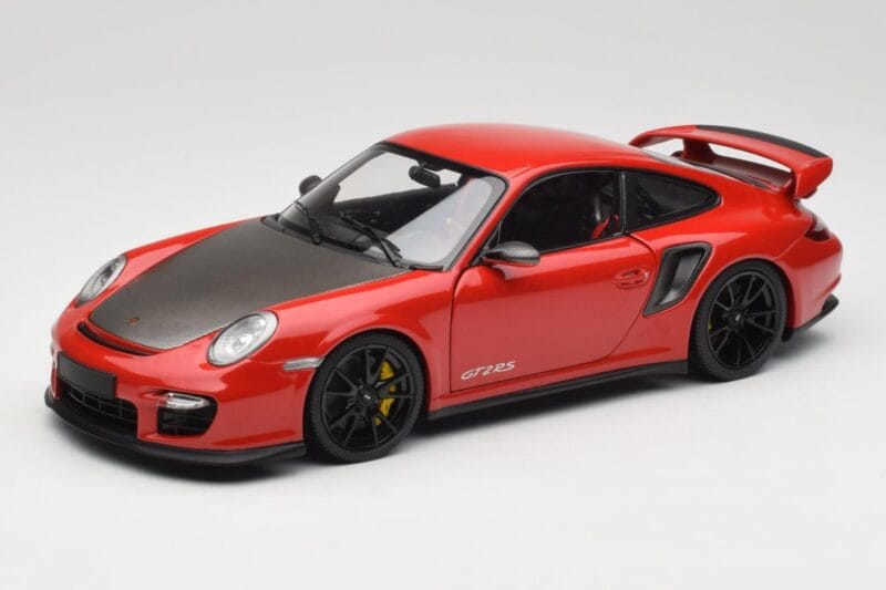 Porsche 911 997 GT2 RS Raudonas Su Juodais Ratlankiais Minichamps 1:18 100069407 Metalas