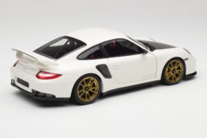 Porsche 911 997 GT2 RS Baltas & Auksinis Ratai Minichamps 1:18 100069406 Metalas - nuotrauka 3 iš 8