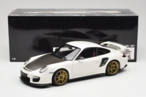 Porsche 911 997 GT2 RS Baltas & Auksinis Ratai Minichamps 1:18 100069406 Metalas - nuotrauka 8 iš 8
