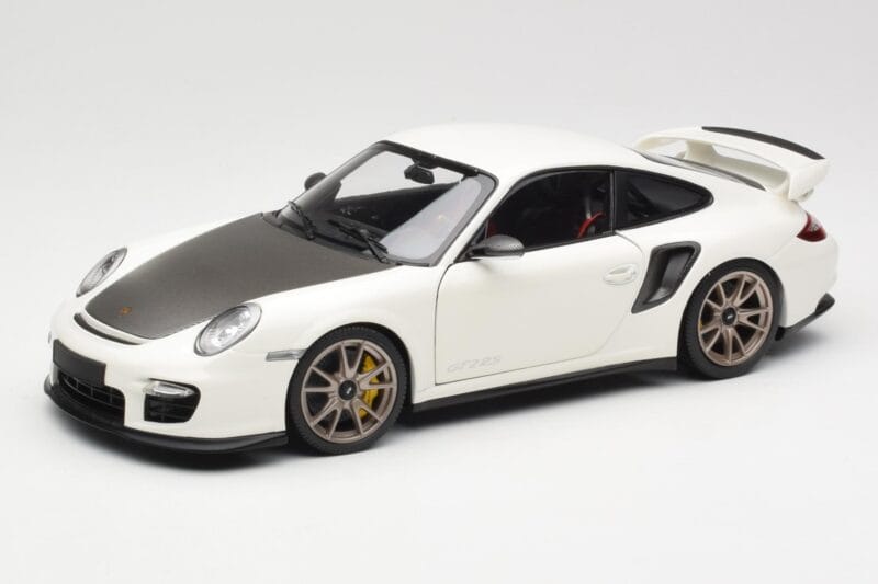 Porsche 911 997 GT2 RS Baltas Minichamps 1:18 100069400 Metalas