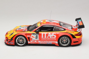 Porsche 911 997 GT3 R #8 De Lorenzi Racing De Lorenzi 24 Hours of Spa 2011 Minichamps 1:18 151118918 Metalas - nuotrauka 3 iš 6