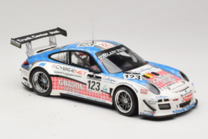 Porsche 911 997 GT3 R #123 Muhlner Motorsport E. Fumal / E. Thiry 24 Hours of Spa 2011 Minichamps 1:18 151118923 Metalas - nuotrauka 4 iš 6