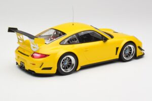 Porsche 911 997 GT3 R Street Racing Geltonas Minichamps 1:18 151108902 Metalas - nuotrauka 2 iš 6