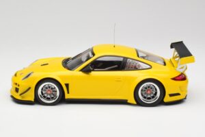 Porsche 911 997 GT3 R Street Racing Geltonas Minichamps 1:18 151108902 Metalas - nuotrauka 3 iš 6