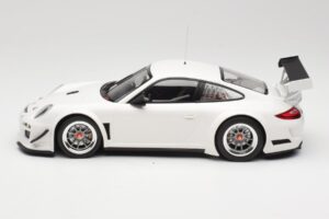Porsche 911 997 GT3 R Street Baltas Minichamps 1:18 151108900 Metalas - nuotrauka 3 iš 6