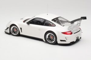 Porsche 911 997 GT3 R Street Baltas Minichamps 1:18 151108900 Metalas - nuotrauka 5 iš 6